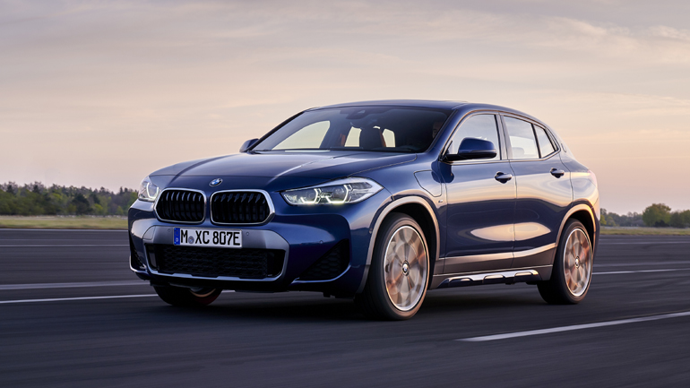 Η BMW X2 xDrive25e δεν καίει ούτε 2 λίτρα στα 100 χιλιόμετρα